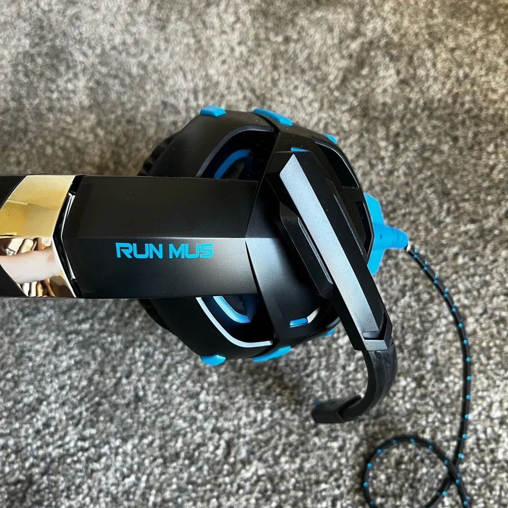 Gaming Headset with microphone. Never Used.